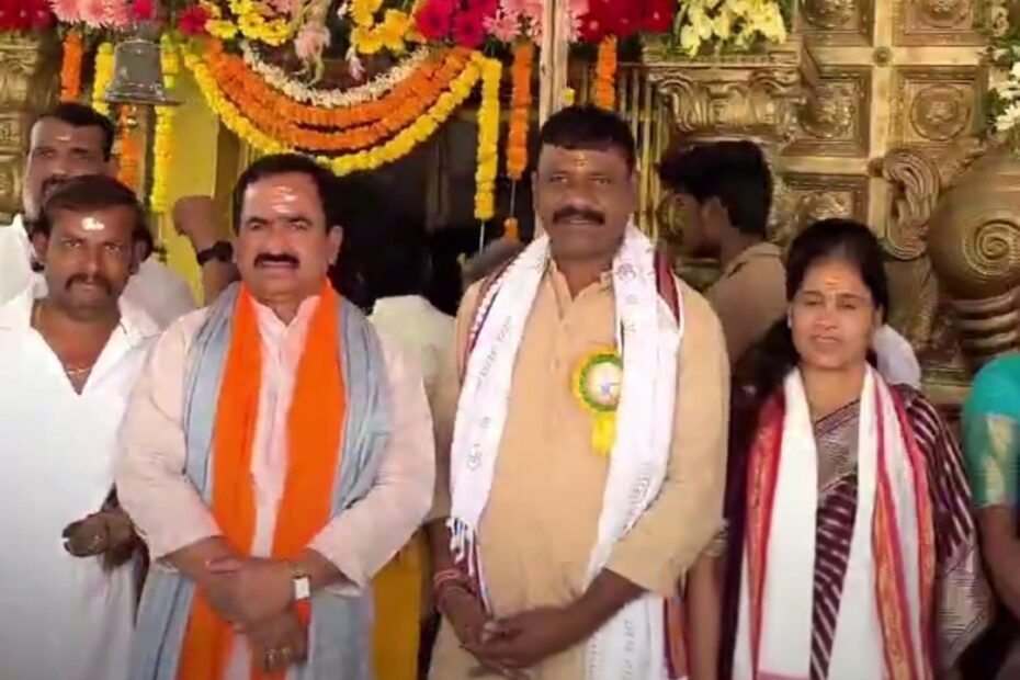 హయత్ నగర్ వీరన్న గుట్ట ఆలయంలో కుటుంబ సమేతంగా పూజలు నిర్వహిస్తున్న కార్పొరేటర్ కొప్పుల నర్సింహారెడ్డి.