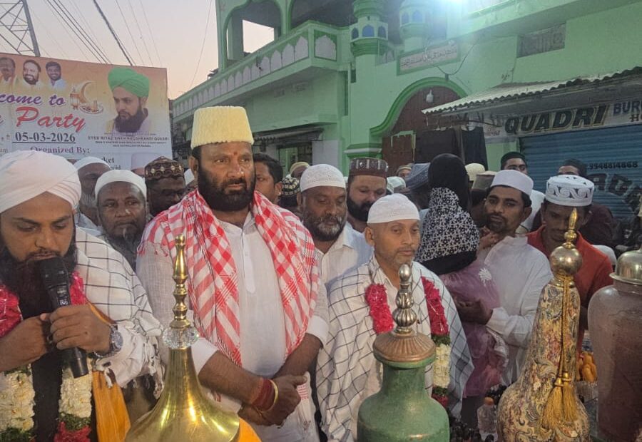 కుత్బుల్లాపూర్‌లో ఇఫ్తార్ విందులో పాల్గొన్న కోన శ్రీశైలం గౌడ్, పున్నారెడ్డి