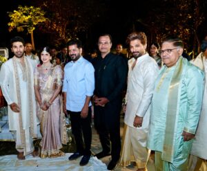 అల్లు శిరీష్ పెళ్లిలో సీఎం రేవంత్ రెడ్డి మరియు మంత్రి కోమటిరెడ్డి వెంకట్ రెడ్డి