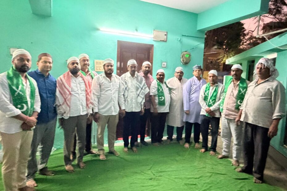 నిజాంపేటలో ఇఫ్తార్ విందులో పాల్గొన్న రంగరాయ ప్రసాద్ మరియు ఇతర నాయకులు