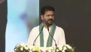 CM Revanth Reddy : ఇక్రిశాట్ విషయంలో సీఎం పప్పులో కాలేశారా? తీవ్ర స్థాయిలో ఏకిపారేసిన మాజీ మంత్రి.. CM Revanth Reddy and Harish Rao political controversy conceptual image