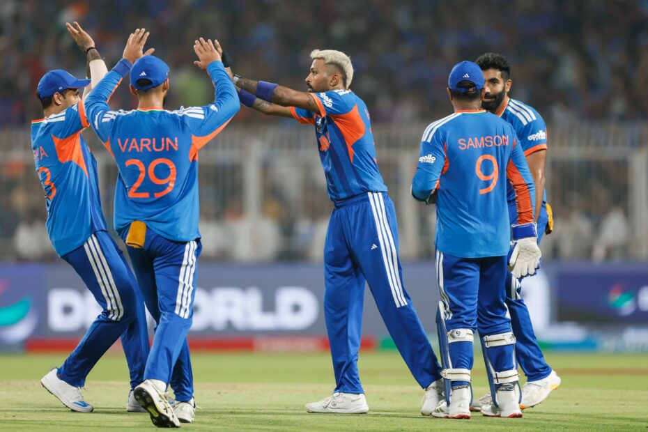 ఐసీసీ టీ20 వరల్డ్ కప్ 2026లో వెస్టిండీస్‌పై విజయం తర్వాత సంబరాలు చేసుకుంటున్న టీమిండియా ఆటగాళ్లు