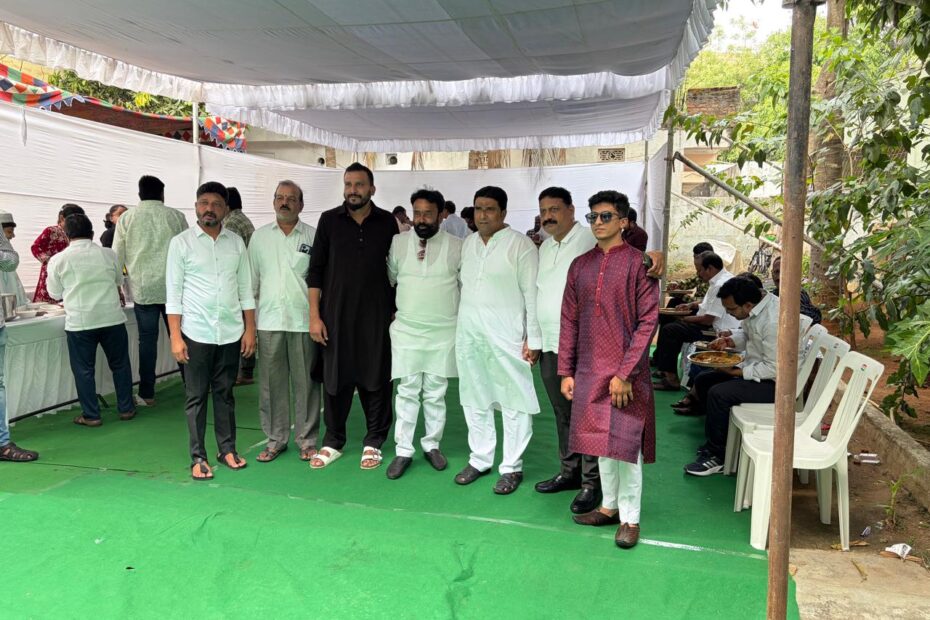 కూకట్‌పల్లిలో కాంగ్రెస్ నాయకుడు జస్వంత్ రావు రంజాన్ వేడుకల ఫోటో.