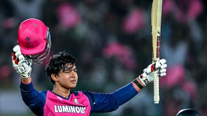 Vaibhav Sooryavanshi batting for Rajasthan Royals