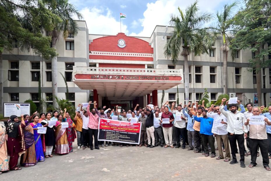 BRAOU Employees Protest